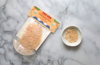 Vân Vân Bang Bang Onion Vietnamese Herbs Review